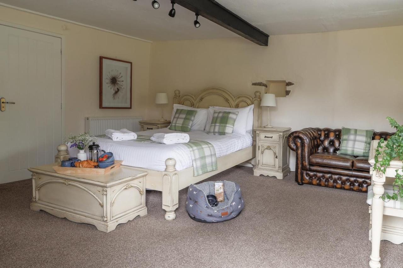 Bearslake Inn Bridestowe Esterno foto